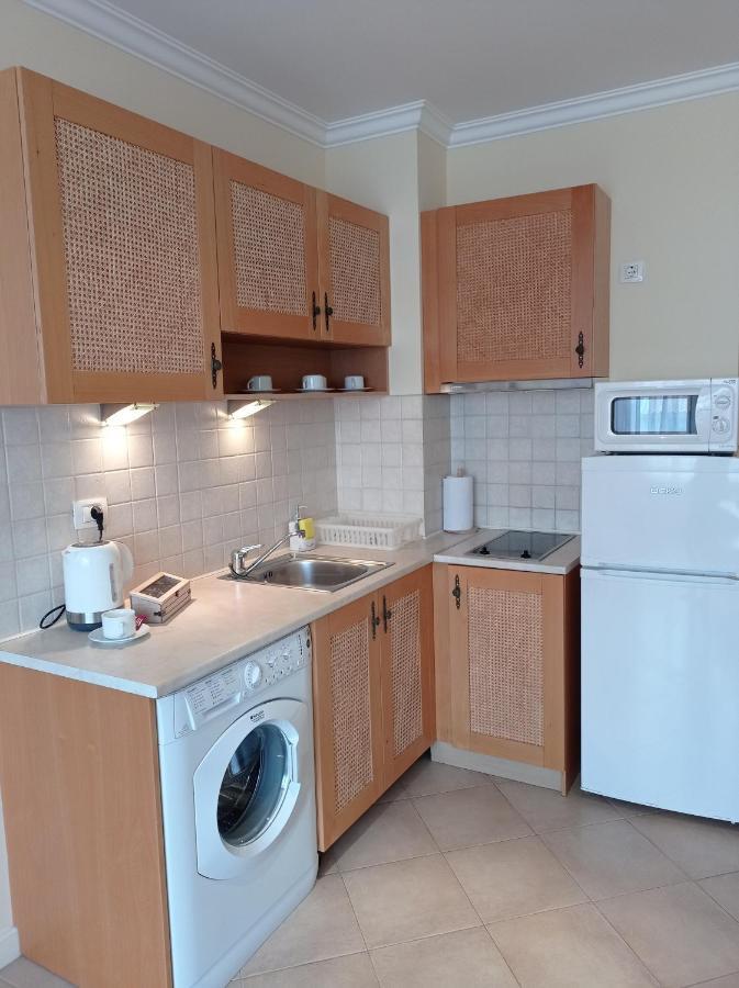 Lilia Sun Apartment Sozopol Bagian luar foto
